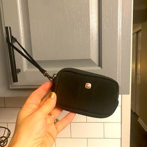 Women’s Swiss army change purse/small wristlet